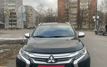 Mitsubishi Pajero Sport III рестайлинг, 2018 год, 3 500 000 рублей, 7 фотография