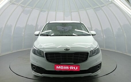 KIA Carnival III, 2018 год, 2 805 000 рублей, 2 фотография