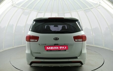 KIA Carnival III, 2018 год, 2 805 000 рублей, 7 фотография