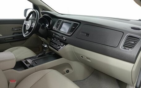 KIA Carnival III, 2018 год, 2 805 000 рублей, 13 фотография