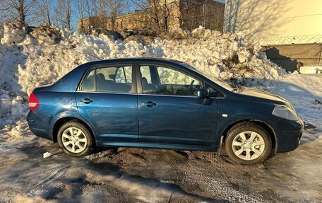 Nissan Tiida, 2010 год, 750 000 рублей, 4 фотография