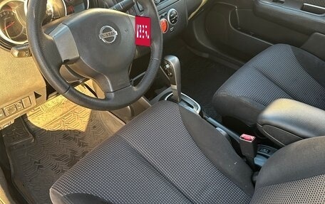 Nissan Tiida, 2010 год, 750 000 рублей, 10 фотография