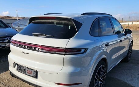 Porsche Cayenne III, 2024 год, 19 490 000 рублей, 3 фотография