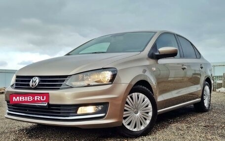 Volkswagen Polo VI (EU Market), 2016 год, 1 300 000 рублей, 2 фотография