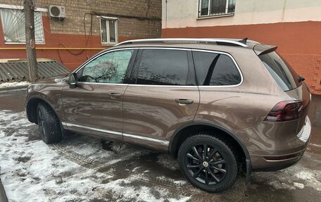 Volkswagen Touareg III, 2013 год, 2 850 000 рублей, 5 фотография