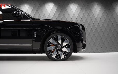 Rolls-Royce Cullinan, 2024 год, 76 817 408 рублей, 7 фотография