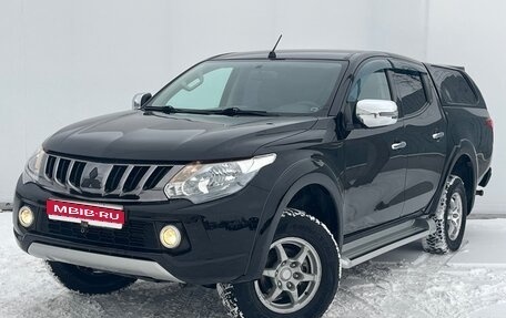 Mitsubishi L200 IV рестайлинг, 2017 год, 2 100 000 рублей, 1 фотография