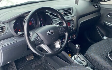 KIA Rio III рестайлинг, 2013 год, 1 040 000 рублей, 12 фотография