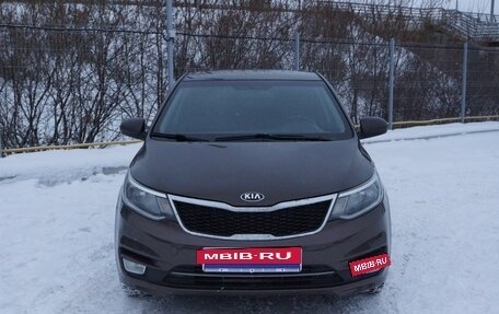 KIA Rio III рестайлинг, 2016 год, 895 000 рублей, 3 фотография