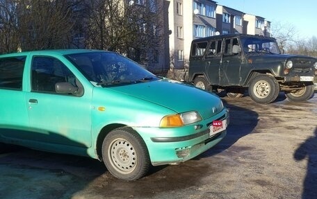 Fiat Punto III Punto Evo рестайлинг, 1998 год, 120 000 рублей, 3 фотография