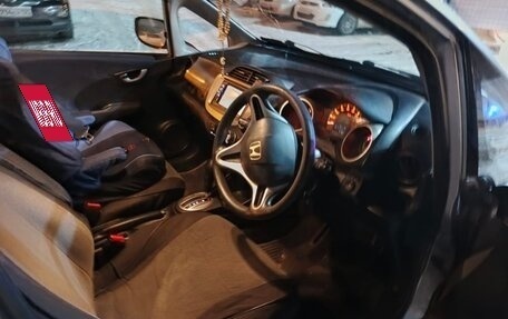 Honda Fit III, 2009 год, 650 000 рублей, 10 фотография