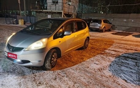 Honda Fit III, 2009 год, 650 000 рублей, 18 фотография