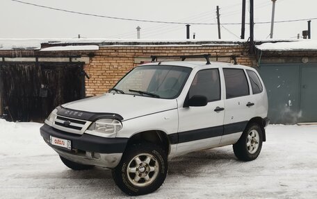 Chevrolet Niva I рестайлинг, 2003 год, 255 000 рублей, 3 фотография