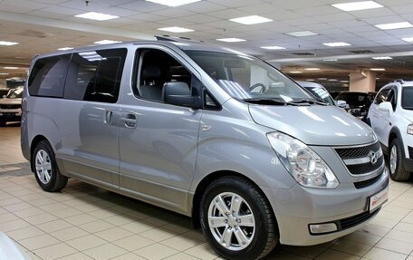 Hyundai Grand Starex Grand Starex I рестайлинг 2, 2012 год, 865 000 рублей, 3 фотография