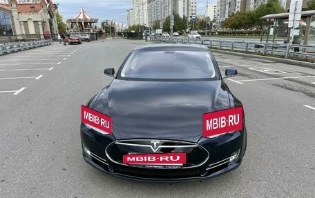 Tesla Model S I, 2014 год, 2 600 000 рублей, 2 фотография