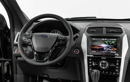 Ford Explorer VI, 2013 год, 1 695 000 рублей, 9 фотография