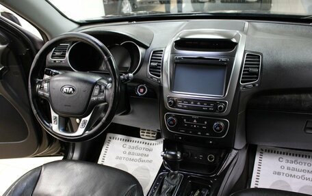 KIA Sorento II рестайлинг, 2015 год, 1 077 000 рублей, 9 фотография