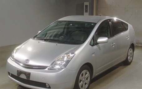 Toyota Prius, 2008 год, 860 000 рублей, 4 фотография