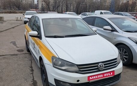 Volkswagen Polo VI (EU Market), 2016 год, 605 000 рублей, 2 фотография