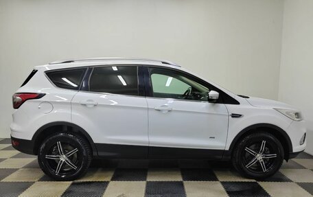 Ford Kuga III, 2019 год, 1 640 000 рублей, 4 фотография