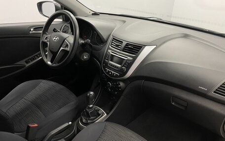 Hyundai Solaris II рестайлинг, 2014 год, 765 000 рублей, 11 фотография