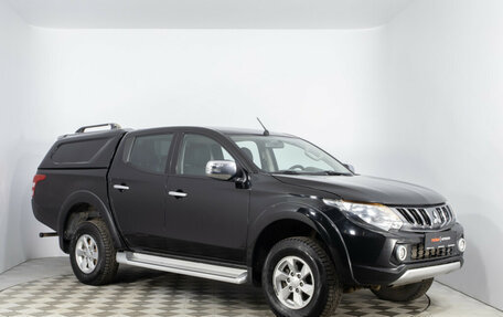 Mitsubishi L200 IV рестайлинг, 2017 год, 2 640 000 рублей, 3 фотография