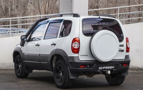 Chevrolet Niva I рестайлинг, 2015 год, 799 000 рублей, 2 фотография