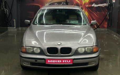 BMW 5 серия, 2000 год, 350 000 рублей, 1 фотография