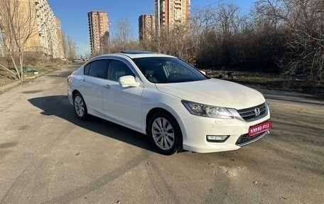 Honda Accord IX рестайлинг, 2013 год, 1 690 000 рублей, 1 фотография