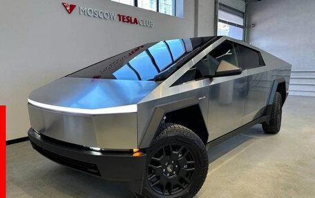 Tesla Cybertruck, 2024 год, 26 900 000 рублей, 1 фотография