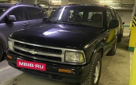 Chevrolet Blazer II рестайлинг, 1998 год, 500 000 рублей, 2 фотография