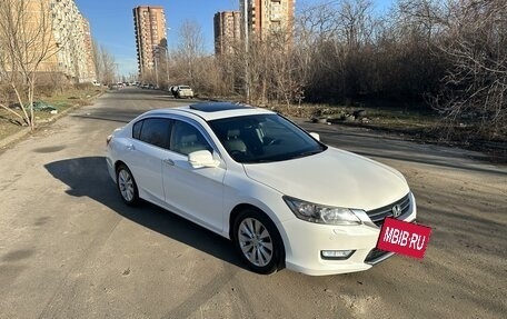 Honda Accord IX рестайлинг, 2013 год, 1 690 000 рублей, 2 фотография