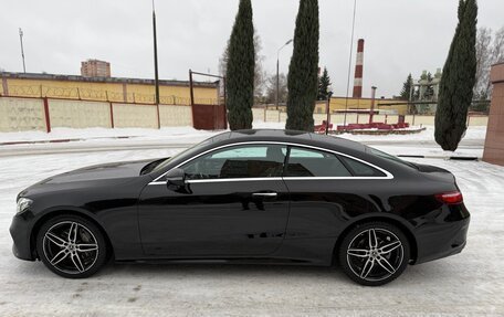 Mercedes-Benz E-Класс, 2019 год, 4 290 000 рублей, 6 фотография
