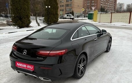 Mercedes-Benz E-Класс, 2019 год, 4 290 000 рублей, 2 фотография