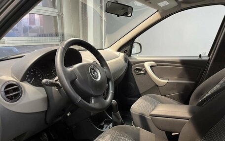 Renault Logan I, 2010 год, 670 000 рублей, 11 фотография