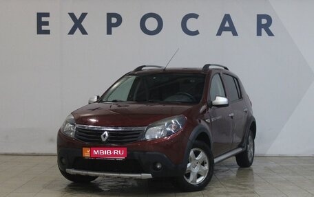 Renault Sandero I, 2013 год, 860 000 рублей, 1 фотография