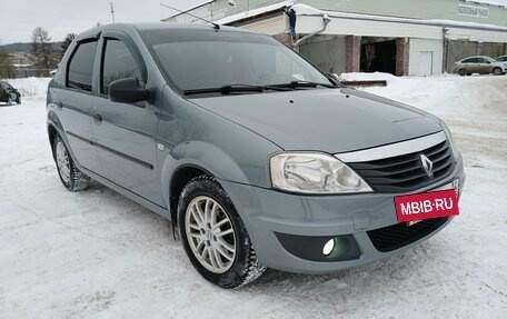 Renault Logan I, 2012 год, 658 000 рублей, 2 фотография