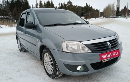 Renault Logan I, 2012 год, 658 000 рублей, 23 фотография