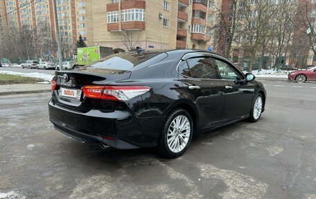 Toyota Camry, 2020 год, 3 100 000 рублей, 4 фотография