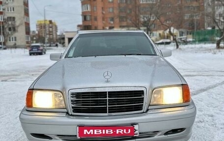 Mercedes-Benz C-Класс, 1998 год, 750 000 рублей, 4 фотография