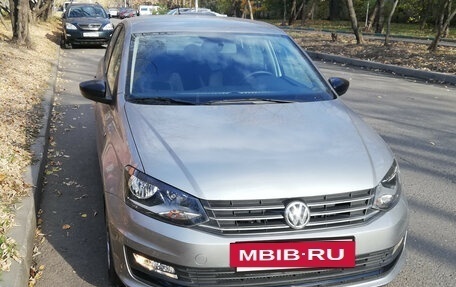 Volkswagen Polo VI (EU Market), 2017 год, 1 350 000 рублей, 2 фотография