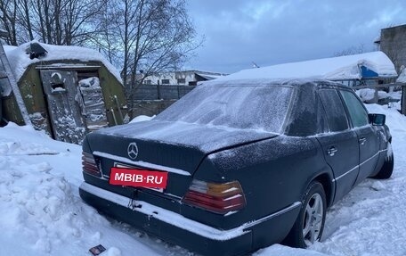 Mercedes-Benz E-Класс, 1992 год, 125 000 рублей, 3 фотография