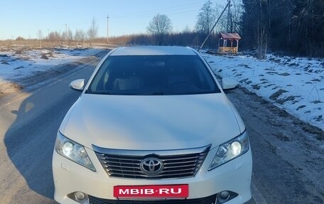 Toyota Camry, 2012 год, 1 650 000 рублей, 8 фотография