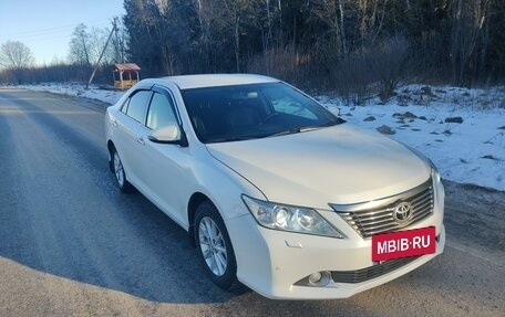 Toyota Camry, 2012 год, 1 650 000 рублей, 10 фотография