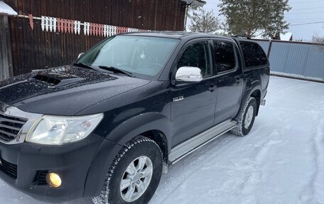 Toyota Hilux VII, 2012 год, 2 367 000 рублей, 8 фотография