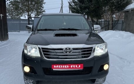 Toyota Hilux VII, 2012 год, 2 367 000 рублей, 5 фотография