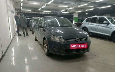 Volkswagen Polo VI (EU Market), 2013 год, 839 000 рублей, 2 фотография