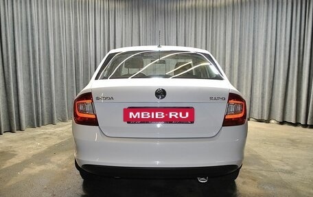 Skoda Rapid I, 2015 год, 1 278 000 рублей, 6 фотография