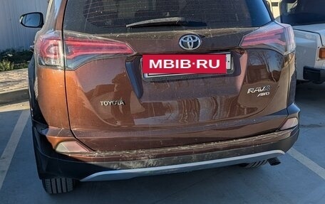 Toyota RAV4, 2017 год, 2 100 000 рублей, 5 фотография