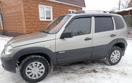 Chevrolet Niva I рестайлинг, 2012 год, 540 000 рублей, 12 фотография